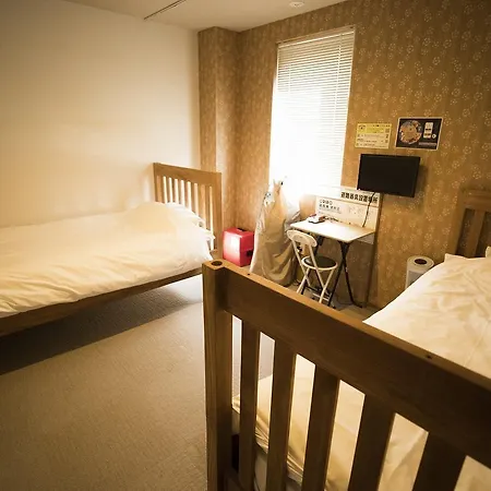 Yadokari Namba Hostel